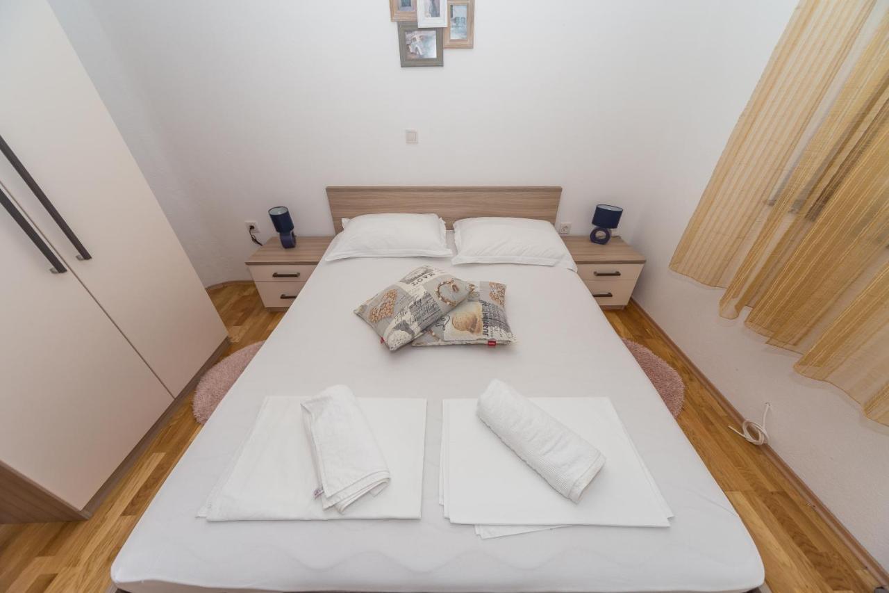Apartament Jukic スベティ・フィリップ・イ・ヤコブ エクステリア 写真